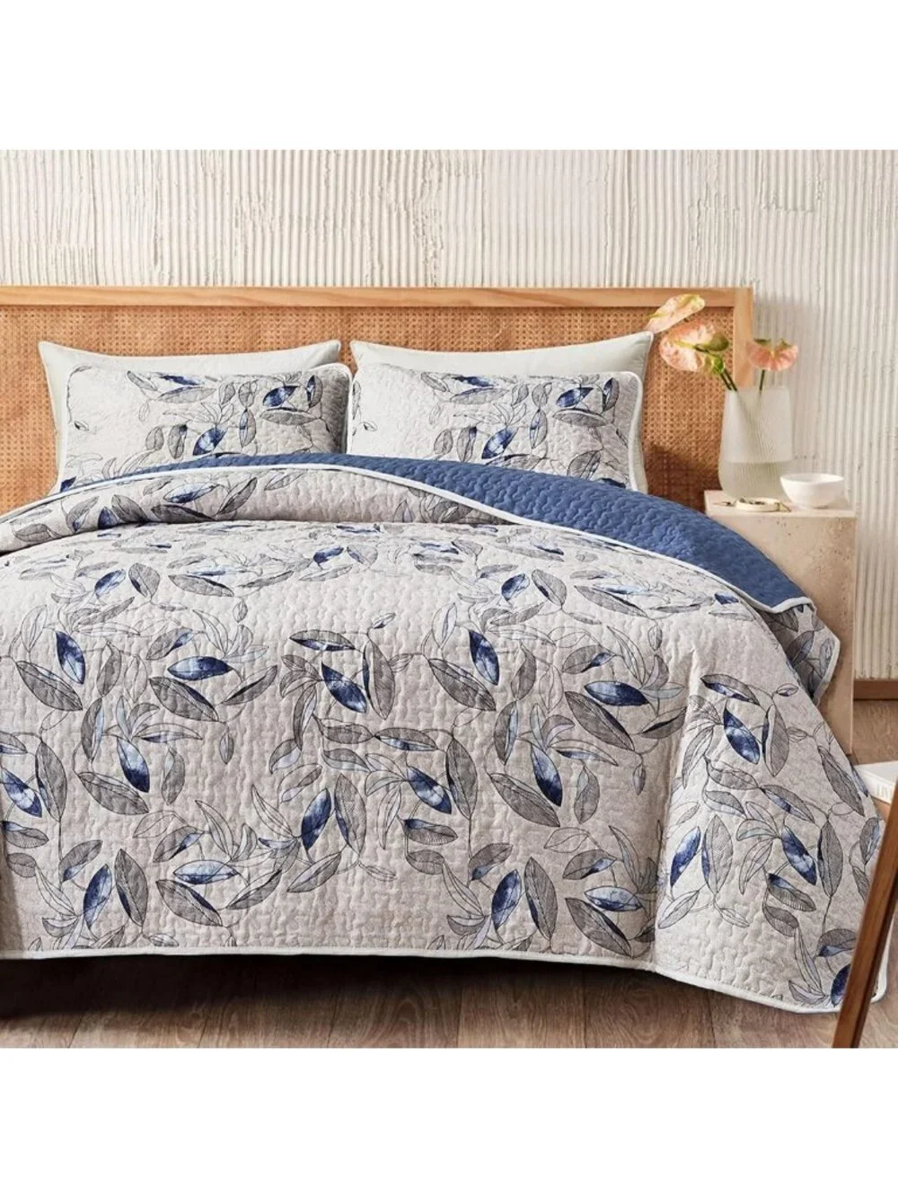 Botanical Blue Leaves Microfiber Quilt Set - Reversible Bedspread & Pillow